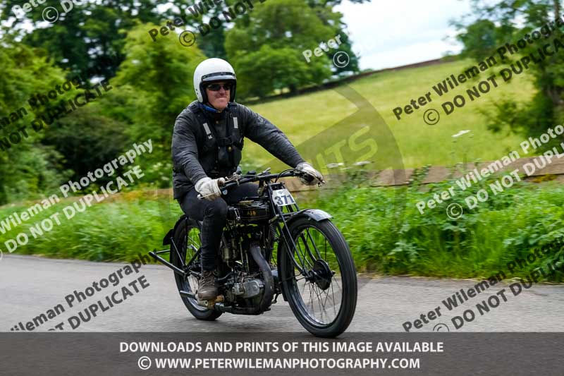 Vintage motorcycle club;eventdigitalimages;no limits trackdays;peter wileman photography;vintage motocycles;vmcc banbury run photographs